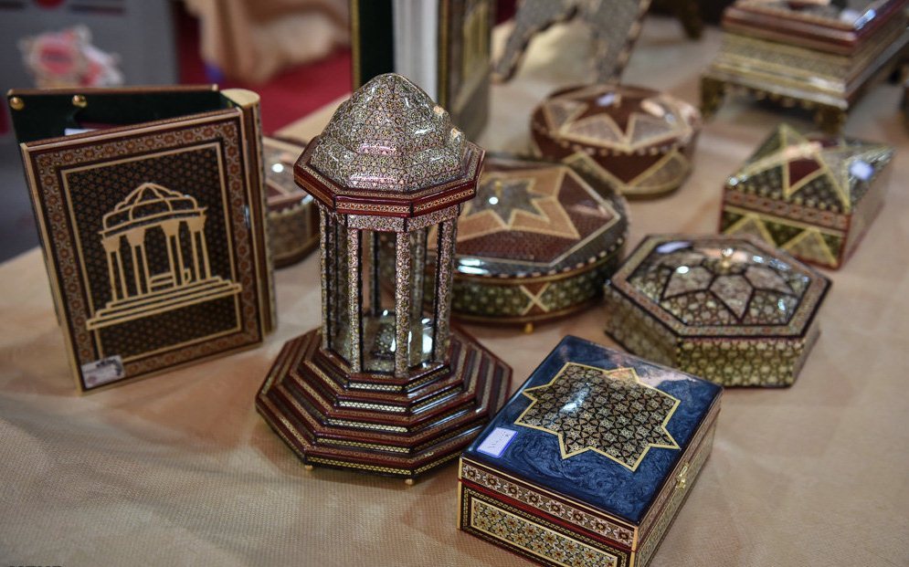 صادرات چمدانی یک و نیم میلیون دلاری صنایع دستی فارس صادرات چمدانی یک و نیم میلیون دلاری صنایع دستی فارس