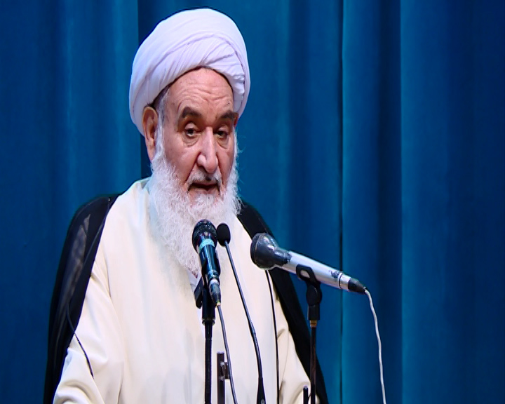 حضور پلیس در جامعه بسیار ارزشمند و امنیت بخش است حضور پلیس در جامعه بسیار ارزشمند و امنیت بخش است