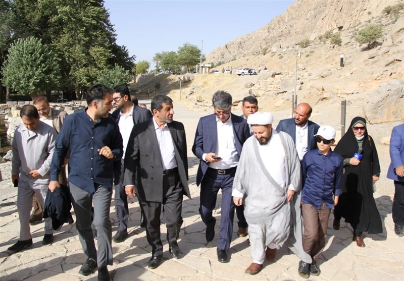 شوخی کردم