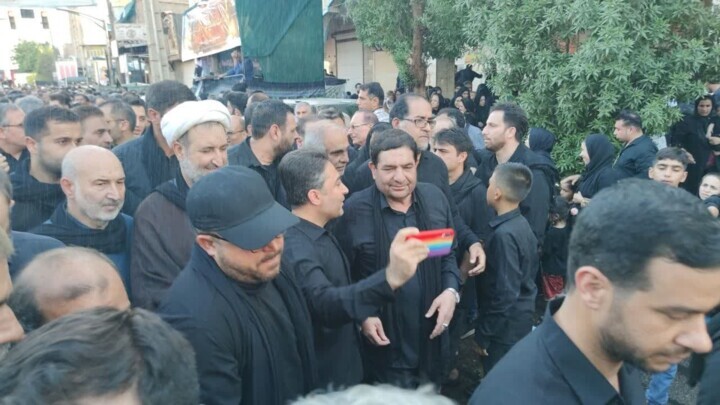 حضور سرپرست ریاست جمهوری در جمع عزاداران حسینی در شهر دزفول حضور سرپرست ریاست جمهوری در جمع عزاداران حسینی در شهر دزفول
