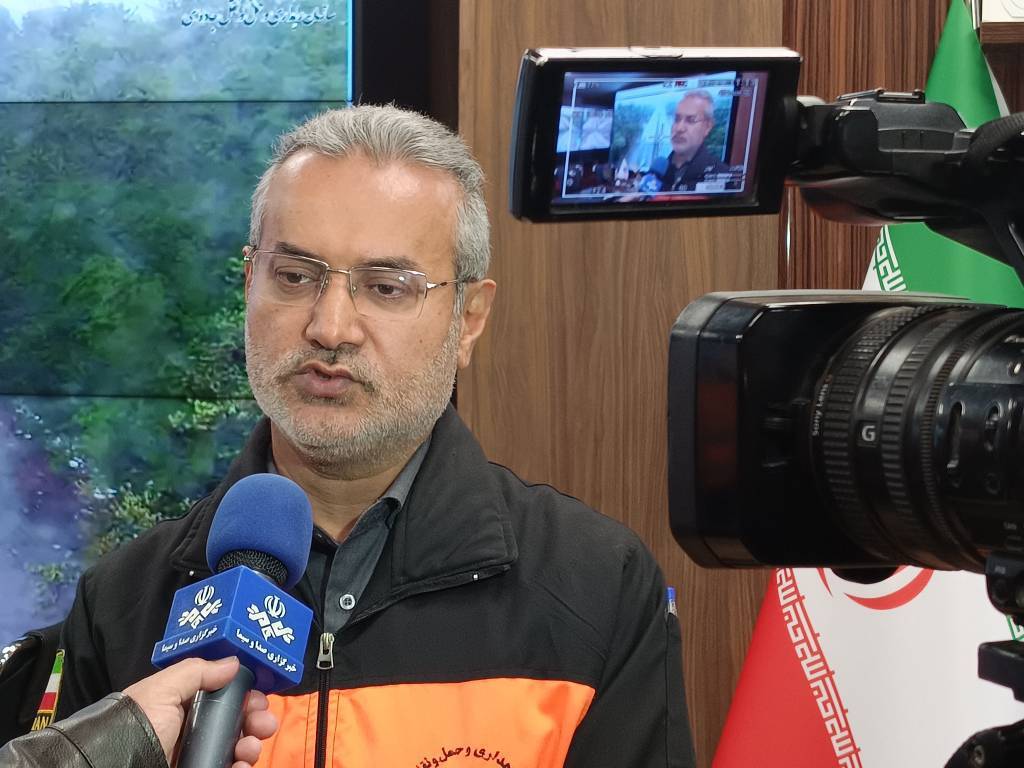 محور‌های اصلی استان بارانی است