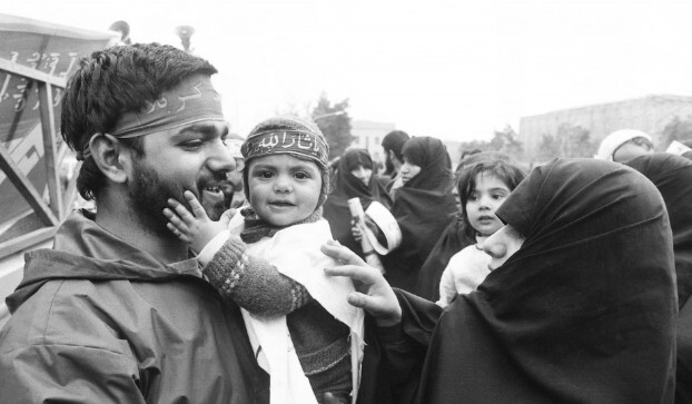پس پدر کی ز جبهه میآید پس پدر کی ز جبهه میآید
