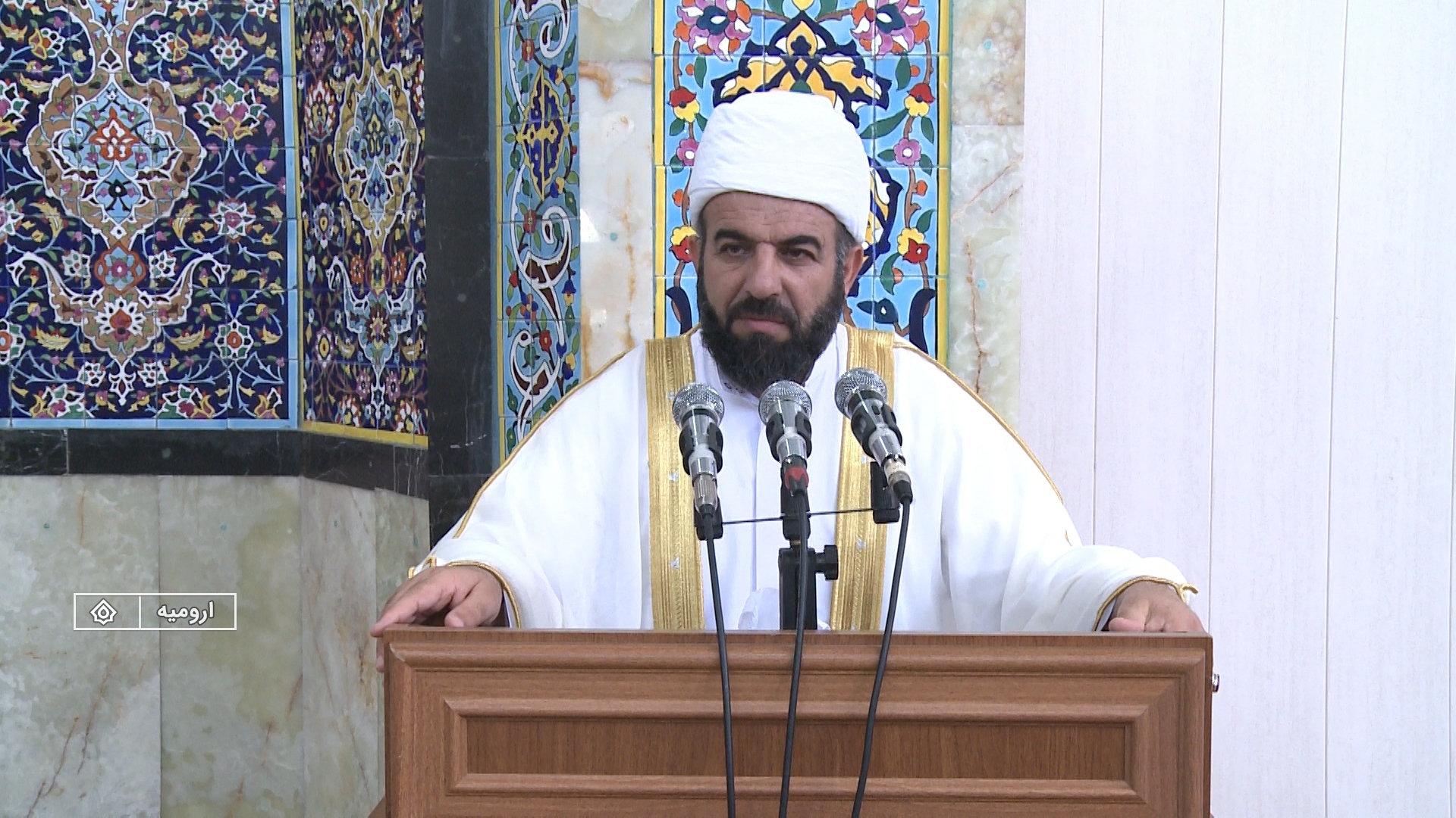 وعده دروغین ترامپ و جهت دهی افکار عمومی برای رسیدن به اهداف خودشان است وعده دروغین ترامپ و جهت دهی افکار عمومی برای رسیدن به اهداف خودشان است