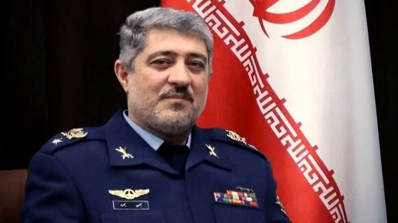 همه باید از ایران دفاع کنیم