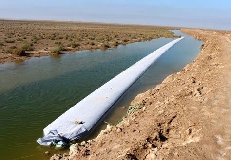 توقیف ۳۱ هزار لیتر سوخت قاچاق در آبهای بندرعباس توقیف ۳۱ هزار لیتر سوخت قاچاق در آبهای بندرعباس