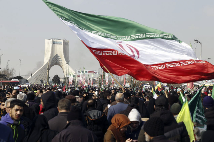 قاب سیما آیینه «قدرت ملی» در چهل و هفتمین جشن پیروزی انقلاب قاب سیما آیینه «قدرت ملی» در چهل و هفتمین جشن پیروزی انقلاب