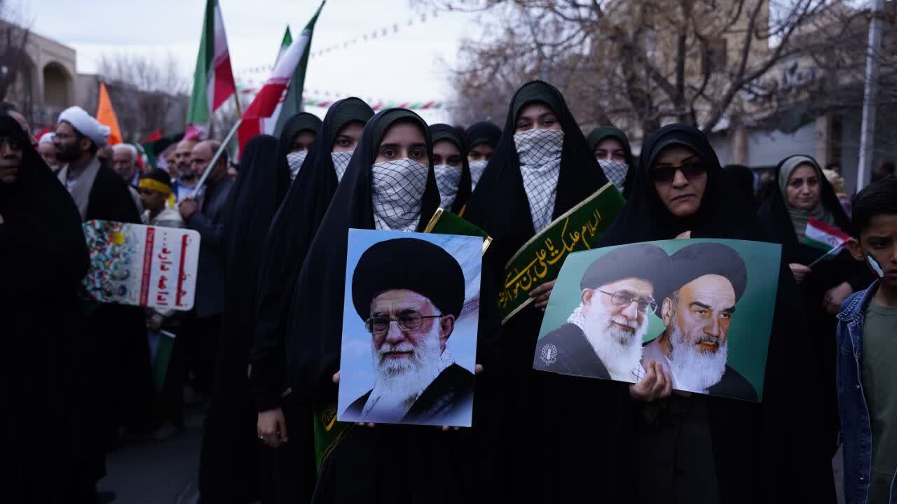 حضور مقتدر ملت ایران در چهل‌وهفتمین فجر انقلاب
