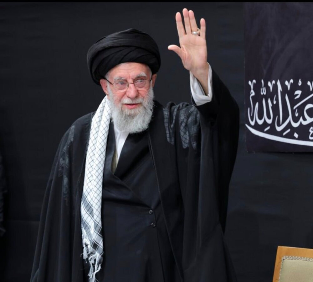 تجمع مردم انقلابی اهواز در پی شهادت قائد امت حضرت امام خامنه ای (قدس سره)