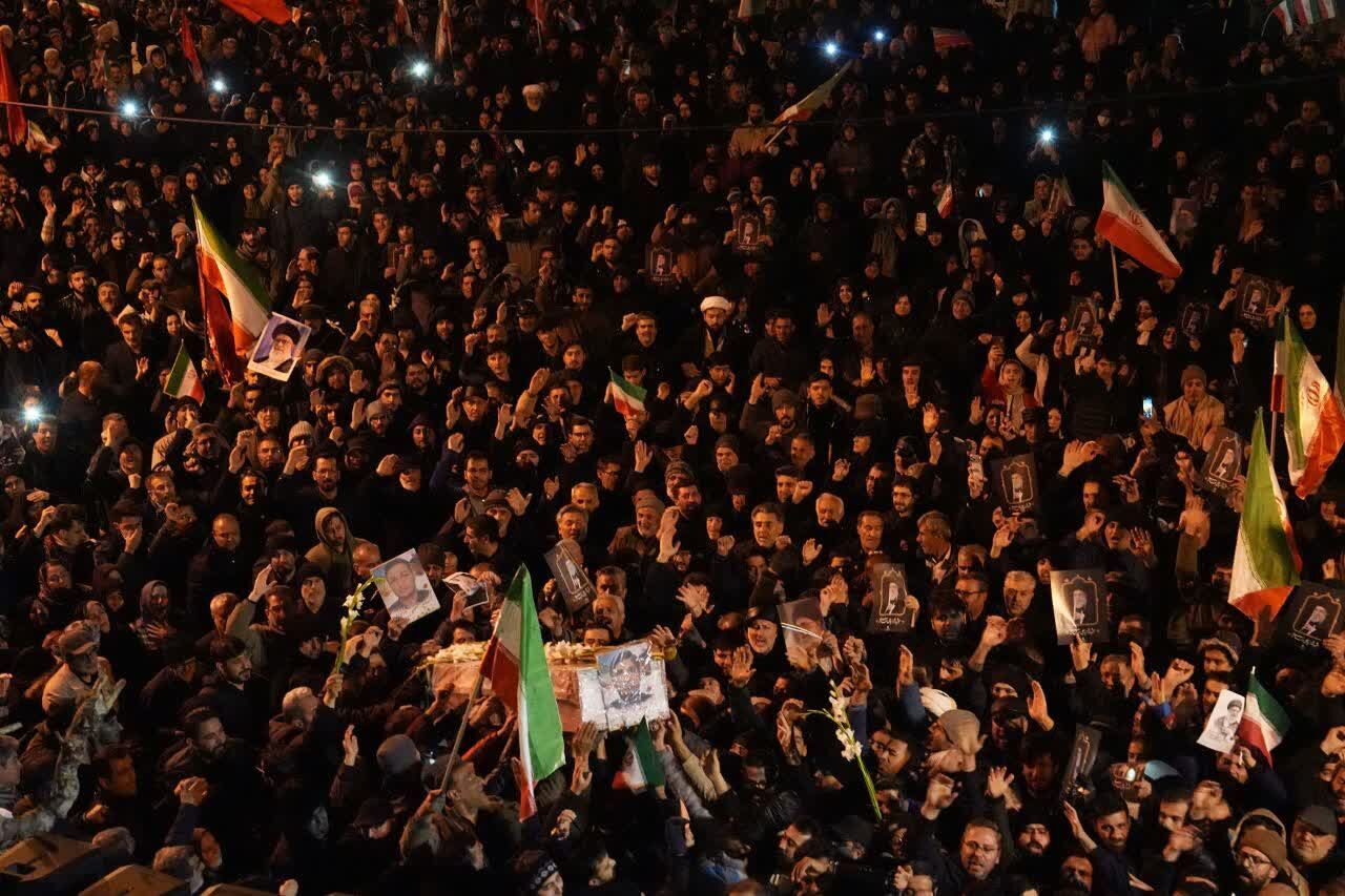 حاج صادق آهنگران به میدان آمد