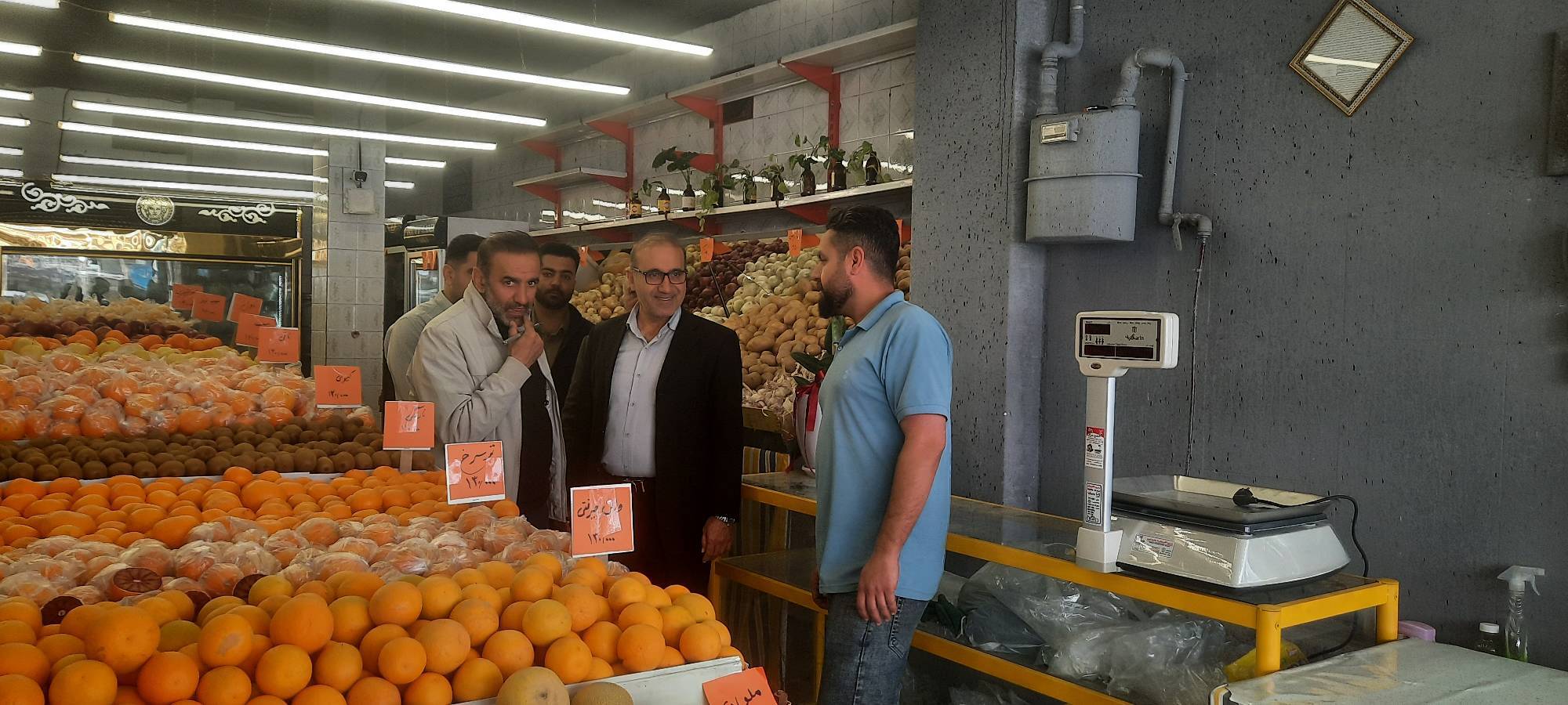 تشدید نظارتها بر بازار شهرستان پاسارگاد در آستانهی سال نو تشدید نظارتها بر بازار شهرستان پاسارگاد در آستانهی سال نو