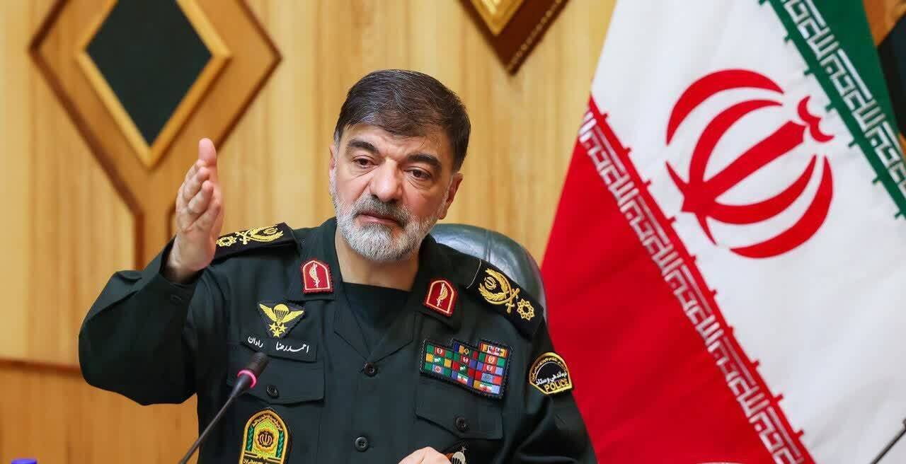 سردار رادان: همچنان با حضور در خیابان، میدان را برای دشمن خالی نمی‌کنیم
