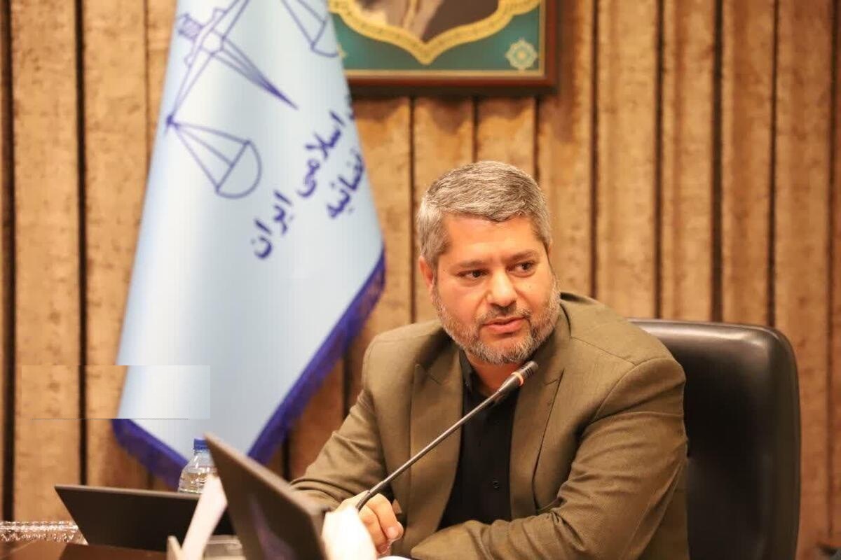 دادستان یزد: مدیران در ایام عید نیز باید در خدمت مردم باشند دادستان یزد: مدیران در ایام عید نیز باید در خدمت مردم باشند