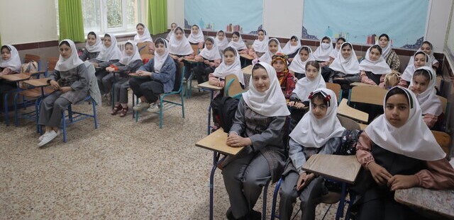حدود ۶ هزار دانش آموزچهارمحال و بختیاری سفیران ایمنی در خانوادهها حدود ۶ هزار دانش آموزچهارمحال و بختیاری سفیران ایمنی در خانوادهها