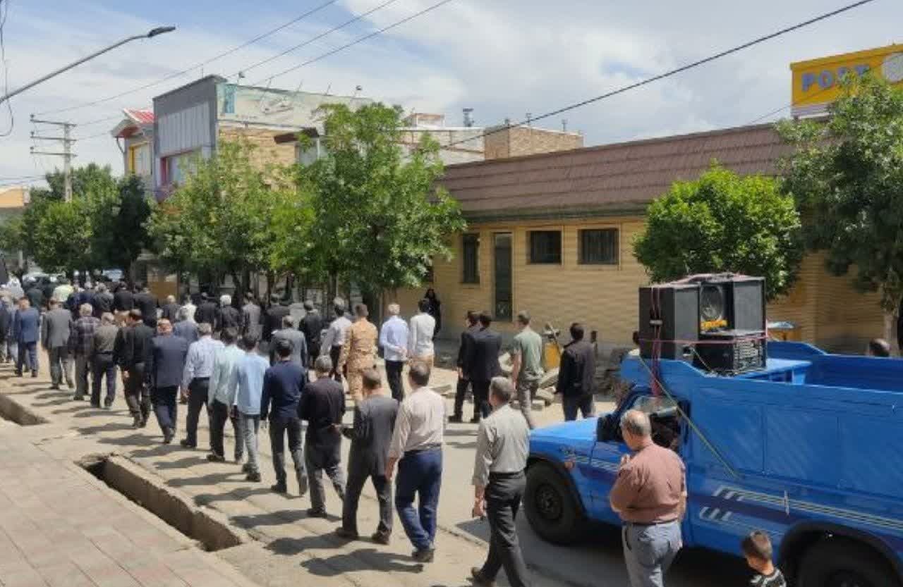 مراسم گرامیداشت ارتحال امام راحل در شهرستان پلدشت مراسم گرامیداشت ارتحال امام راحل در شهرستان پلدشت