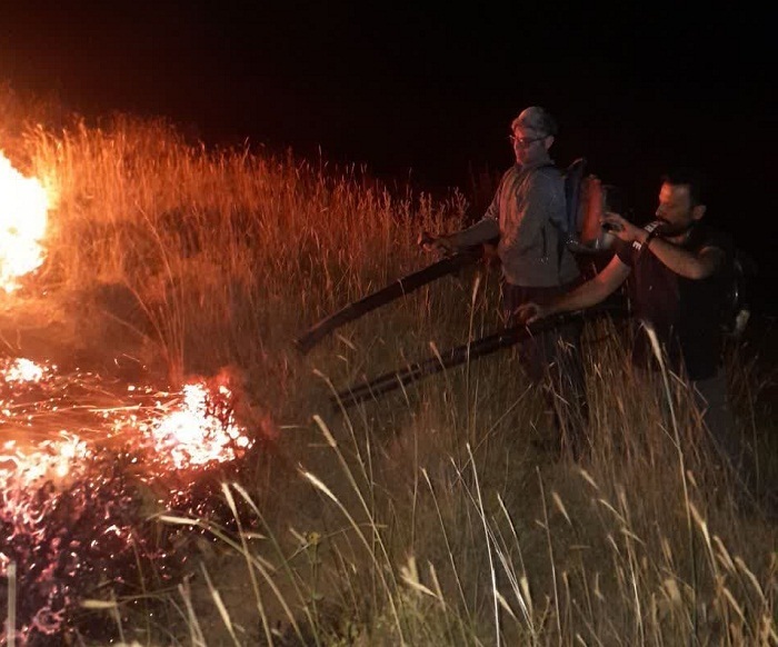 ۵ هکتار از منابع طبیعی و مراتع روستای چهار طاق تکاب طعمه آتش شد ۵ هکتار از منابع طبیعی و مراتع روستای چهار طاق تکاب طعمه آتش شد