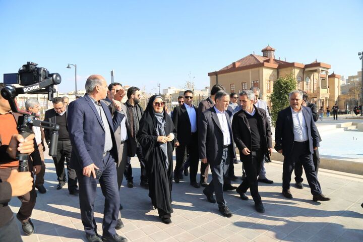 بازدید وزیر راه از طرح هفت‌هکتاری سبزه‌میدان زنجان