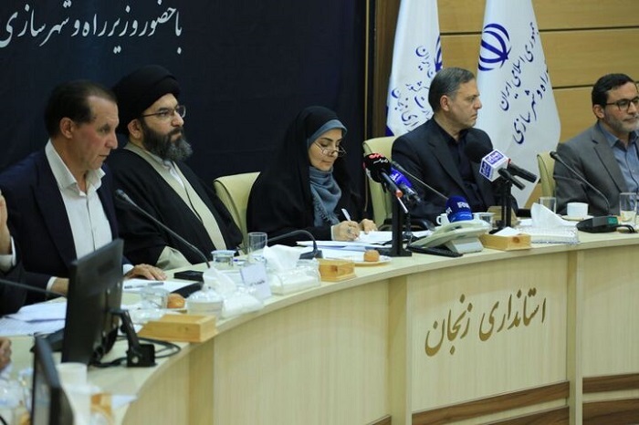 افتتاح ۴۵۷۷ مسکن حمایتی، آغاز عملیات اجرایی ۸ مدرسه، ۶ مسجد و بهسازی ۲۸ کیلومتر جاده در زنجان