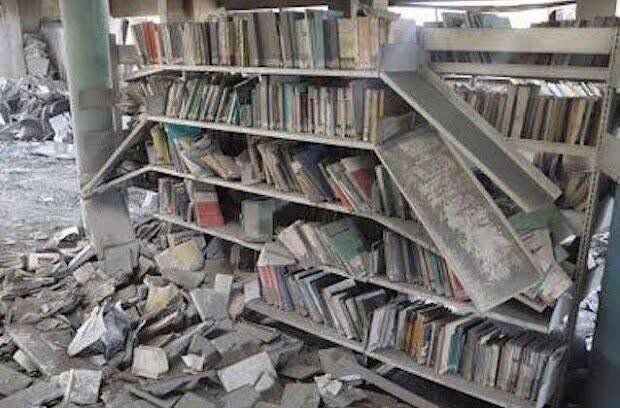 ۴ باب کتابخانه بر اثر موج انفجار در طول جنگ تحمیلی سوم دچار خسارت جزئی شد ۴ باب کتابخانه بر اثر موج انفجار در طول جنگ تحمیلی سوم دچار خسارت جزئی شد