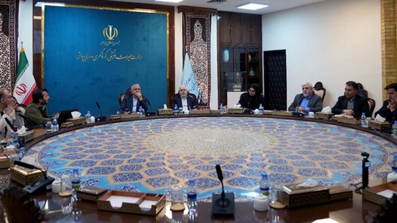 موزه شهدای مدرسه میناب باید به یک جریان فرهنگی جهانی تبدیل شود