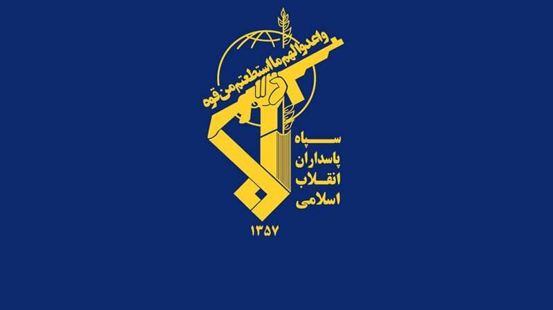 سپاه مهیای خلق دستاورد‌ها و شگفتانه‌های بزرگتر از دایره فهم و محاسبه دشمن در میدان نبرد است