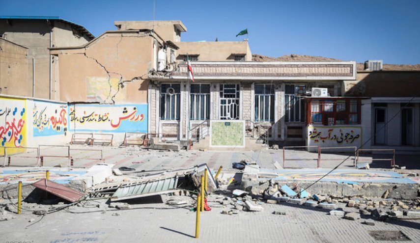 بازسازی ۲۵ فضای آموزشی باقی مانده از جنگ رمضان در هرمزگان بازسازی ۲۵ فضای آموزشی باقی مانده از جنگ رمضان در هرمزگان