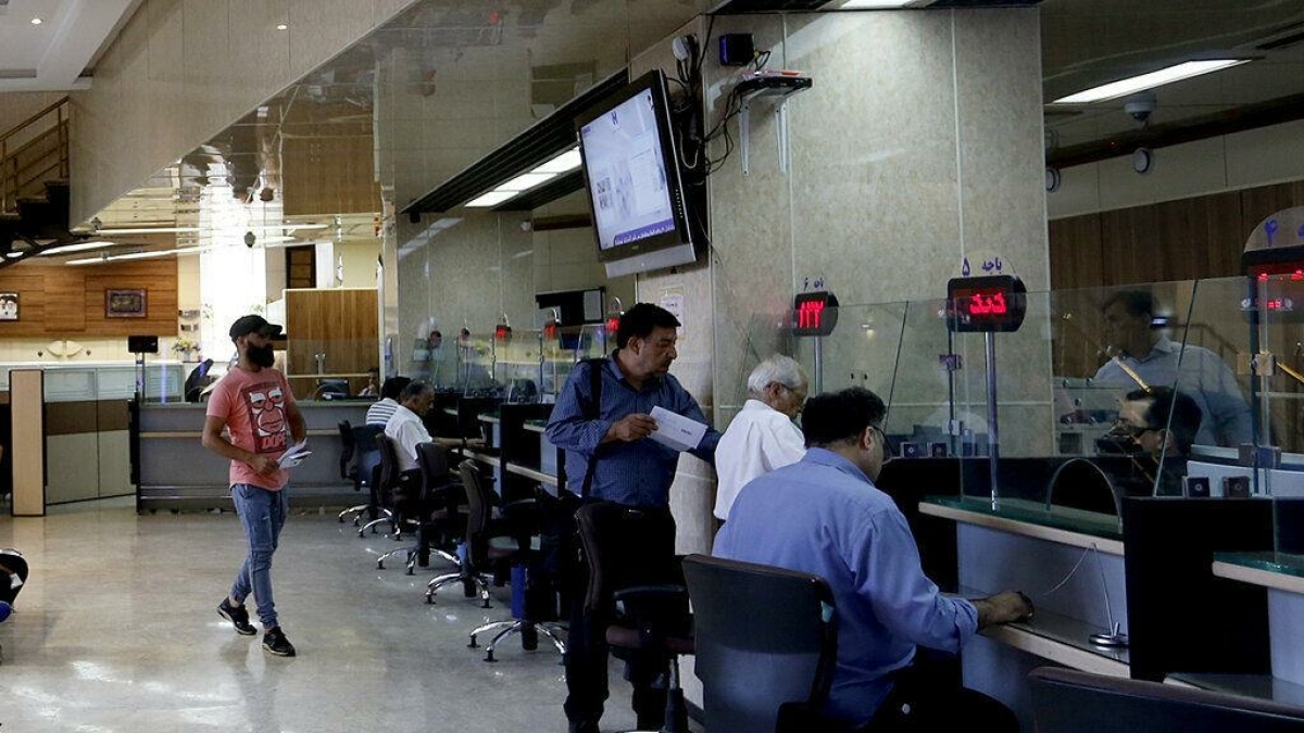 کشف شبکه تسهیلات غیرمجاز بانکی در کردستان