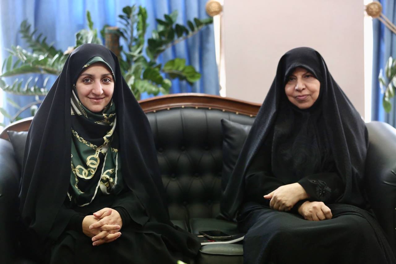 ** الگوی حکمرانی رهبر شهید در حوزه زن، تمدنی و راهبردی بود ** الگوی حکمرانی رهبر شهید در حوزه زن، تمدنی و راهبردی بود