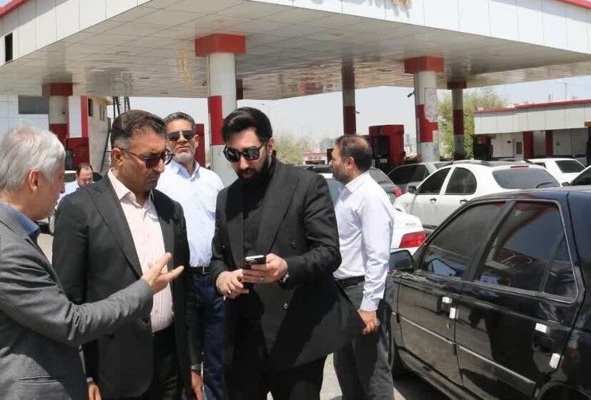 رئیس کل دادگستری هرمزگان: قاچاق نباید بهانه معطلی مردم در جایگاه سوخت شود رئیس کل دادگستری هرمزگان: قاچاق نباید بهانه معطلی مردم در جایگاه سوخت شود