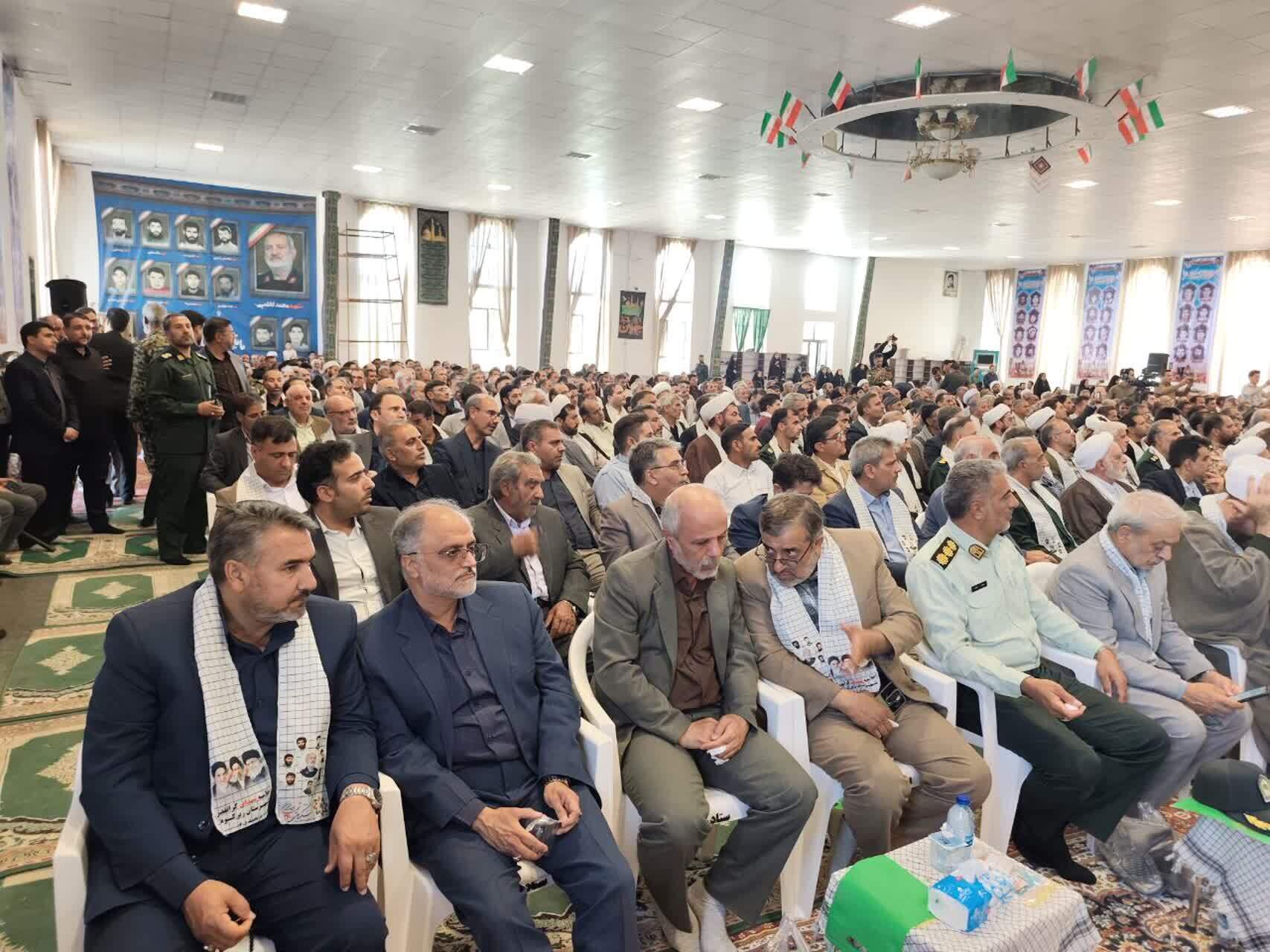 فرهنگ ایثار و شهادت، مهمترین مولفه قدرت جمهوری اسلامی