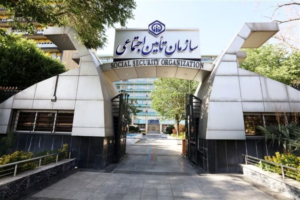 پرداخت مستمری بازنشستگان از فردا