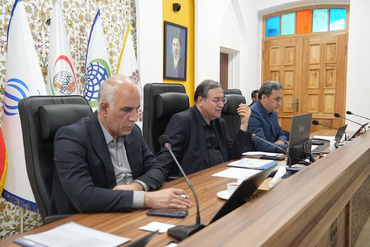 استاندار آذربایجانغربی: ضرورت حمایت جدی بانکها از تولید استاندار آذربایجانغربی: ضرورت حمایت جدی بانکها از تولید
