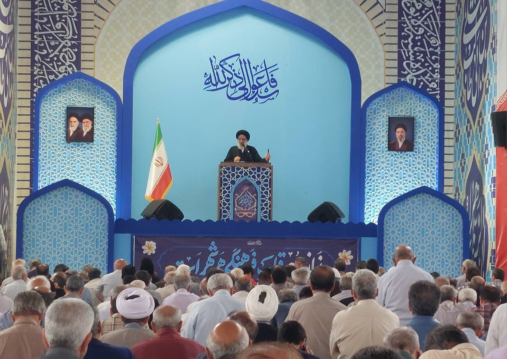 بعثت مردم و حضور در خیابان پشتوانه میدان نبرد و میدان دیپلماسی است بعثت مردم و حضور در خیابان پشتوانه میدان نبرد و میدان دیپلماسی است