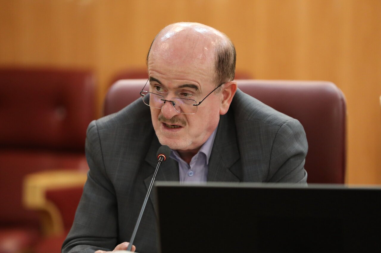 صندوقهای ارزی؛ راهکاری برای جذب میلیاردها دلار ارز خانگی صندوقهای ارزی؛ راهکاری برای جذب میلیاردها دلار ارز خانگی
