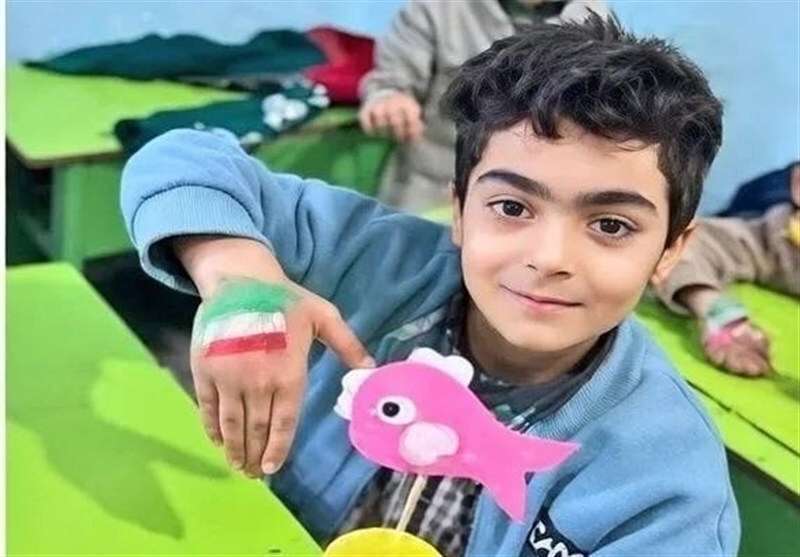 امروز تمامِ بچه‌ها «ماکان»‌اند/***
