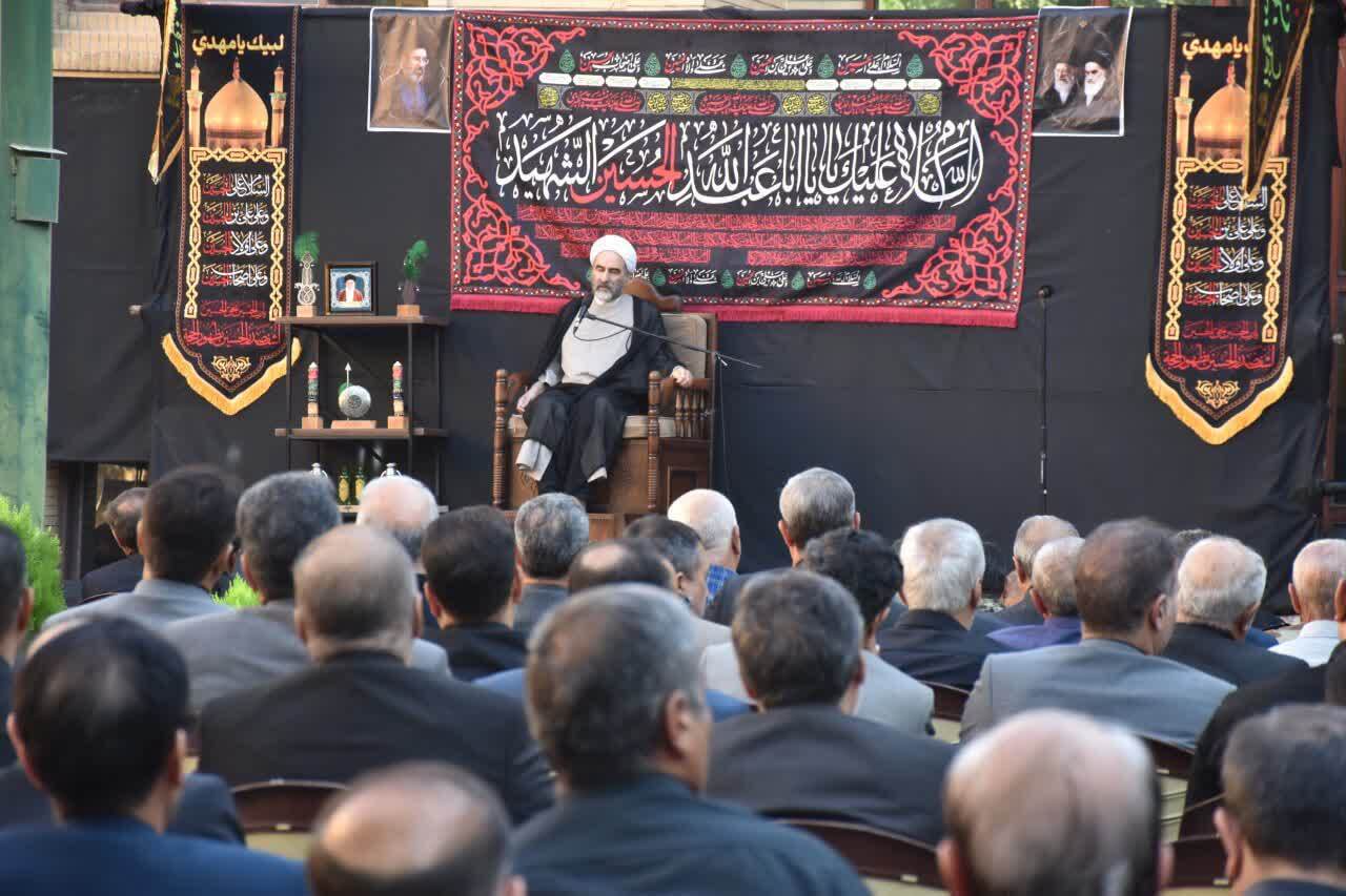 ایران با پشتوانه تمدنی خود در برابر فشارها و تهدیدهای گسترده ایستاد ایران با پشتوانه تمدنی خود در برابر فشارها و تهدیدهای گسترده ایستاد