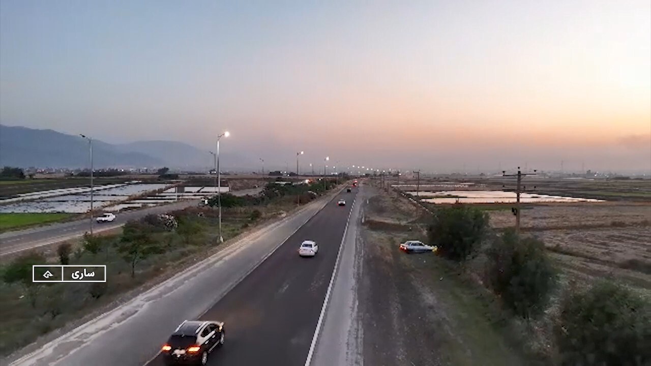 روشنایی جادهها در مسیر تحول؛ از چراغهای گازی تا LEDهای کممصرف روشنایی جادهها در مسیر تحول؛ از چراغهای گازی تا LEDهای کممصرف
